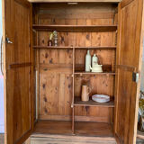 Country cabinet