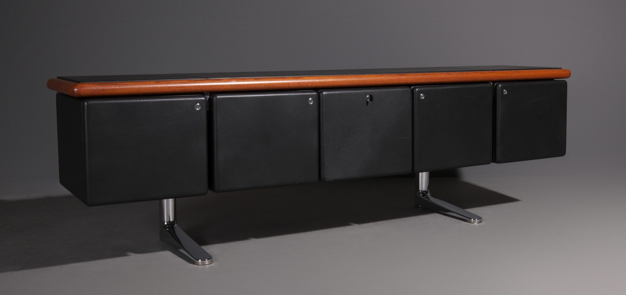 Sidbeoard by Warren Platner for Knoll International