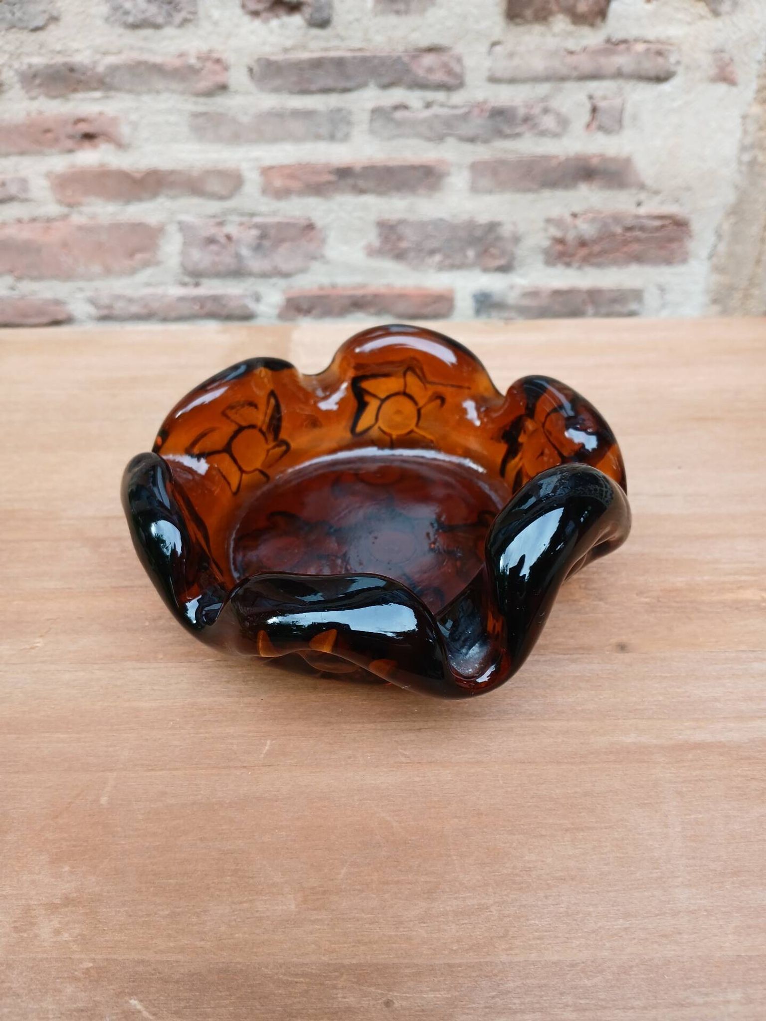 Cendrier vintage en verre épais