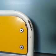 Chaise enfant vintage formica jaune