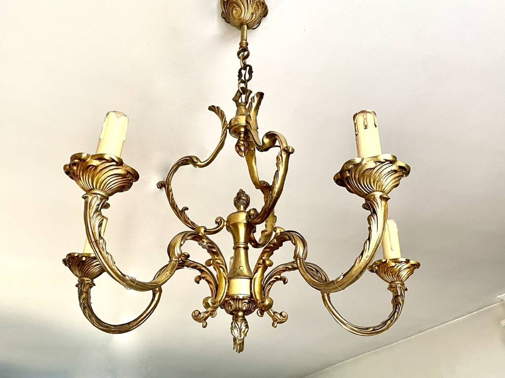 Golden bronze chandelier in Louis XV style