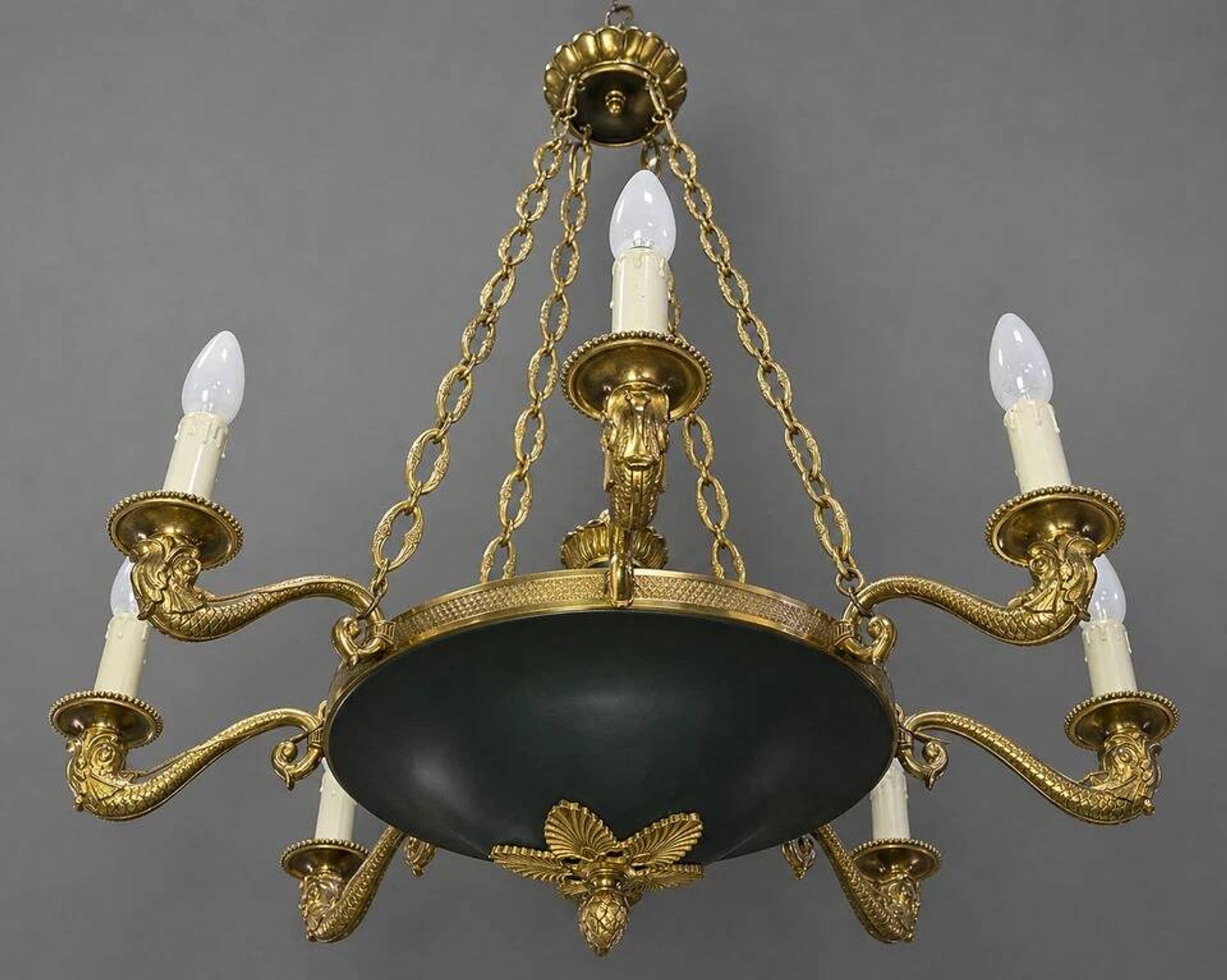 Empire-style chandelier in finely chiselled and gilded bronze