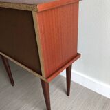 Bedside feet compass