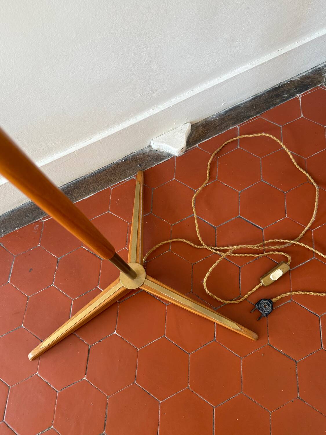 Lampadaire milieu de siècle scandinave