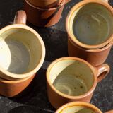 Set of 8 stoneware coffee cups