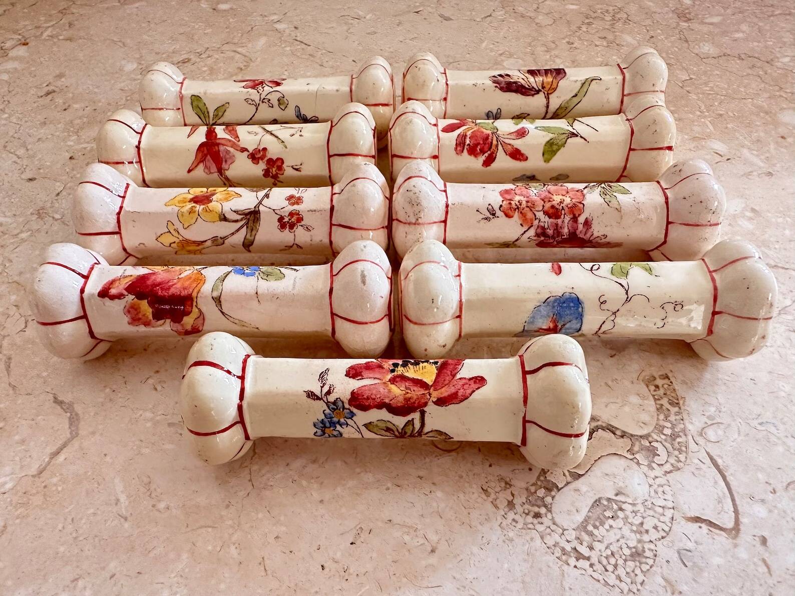 Series of 9 longchamp earthenware knife holders floral decor