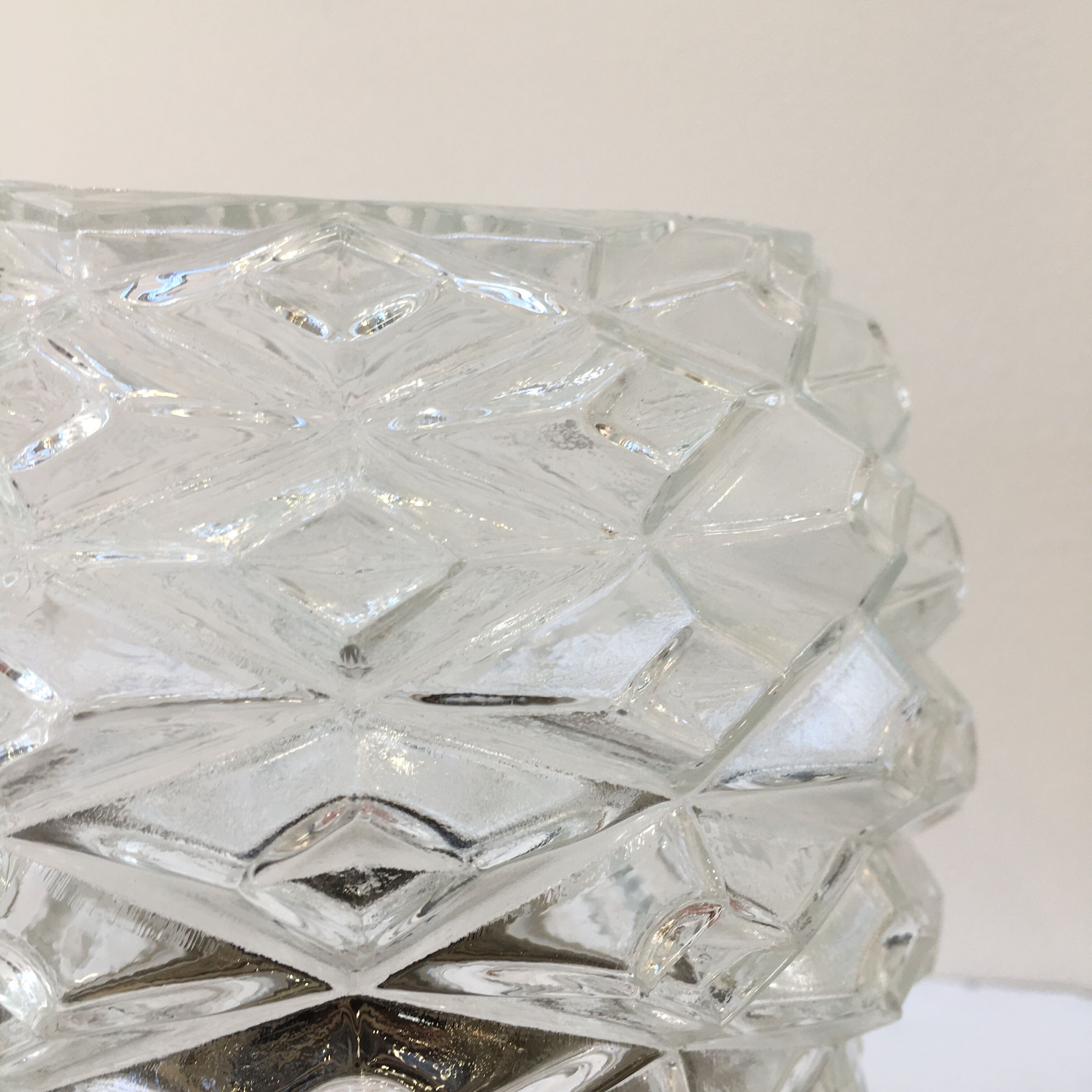 Molded glass wall lamp