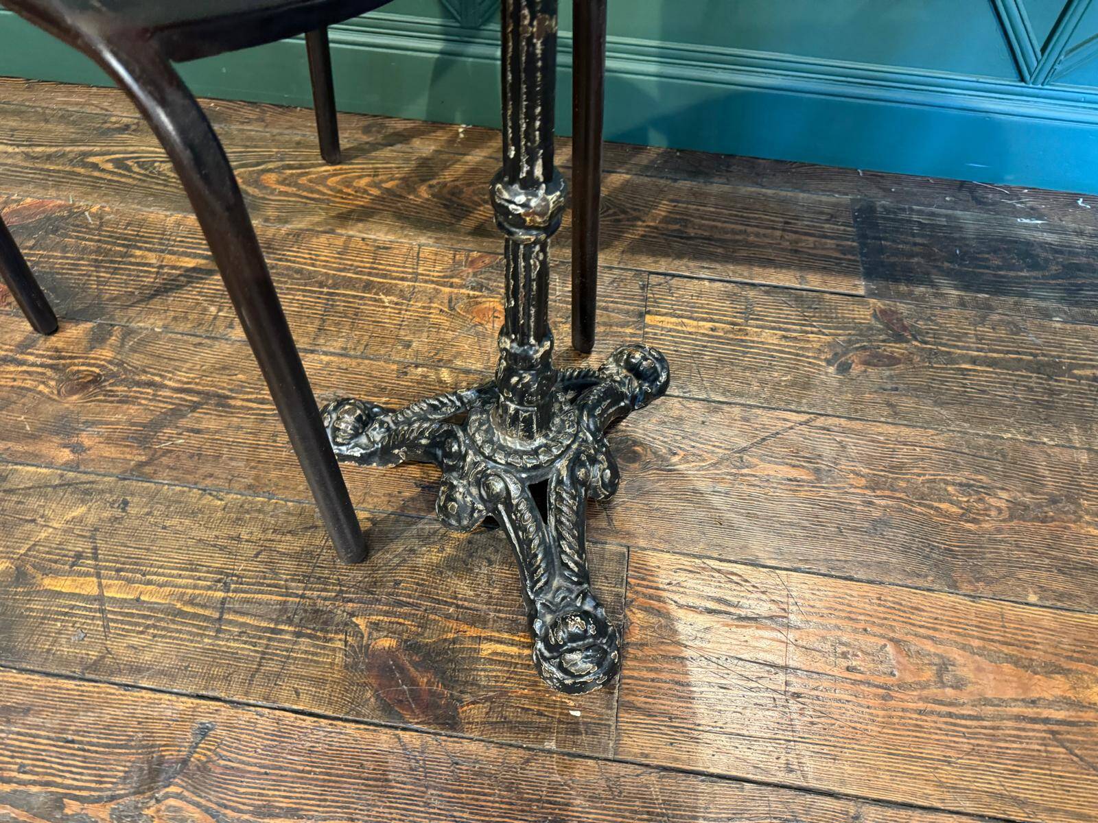 Bistro table