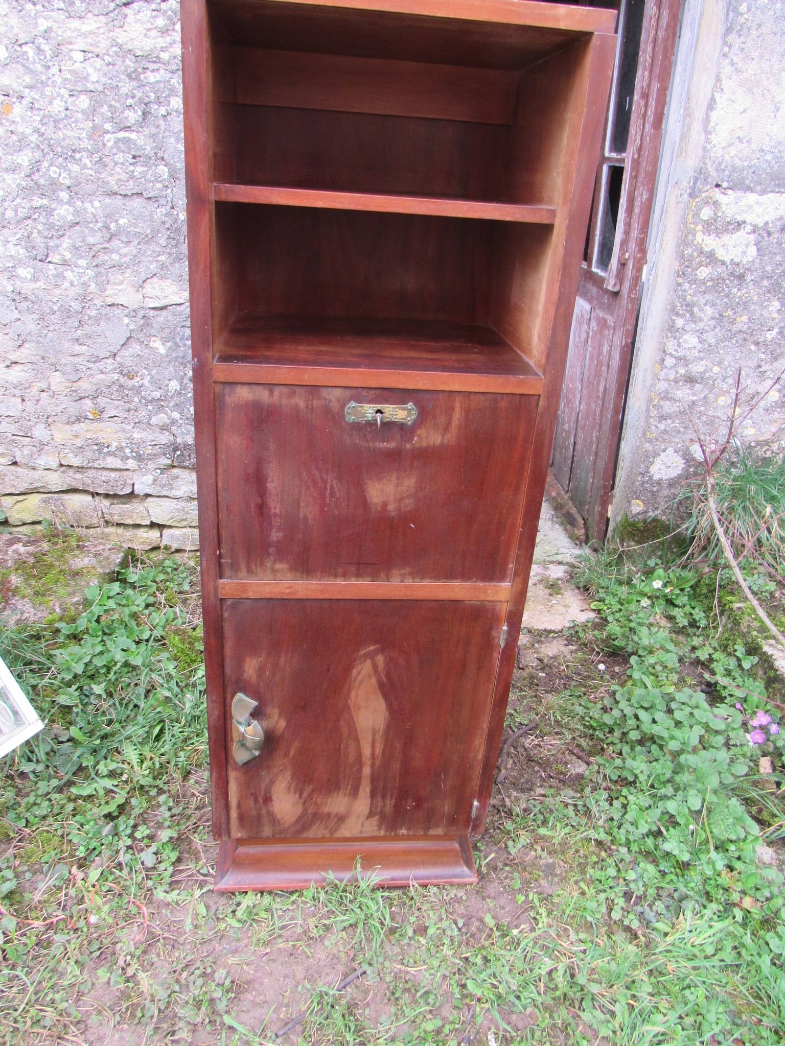 Chiffonnier