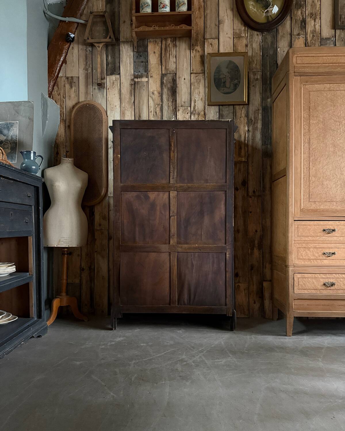 Old oak notary cabinet (renovated)
