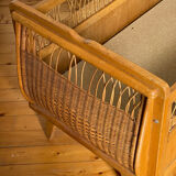 Rattan bed