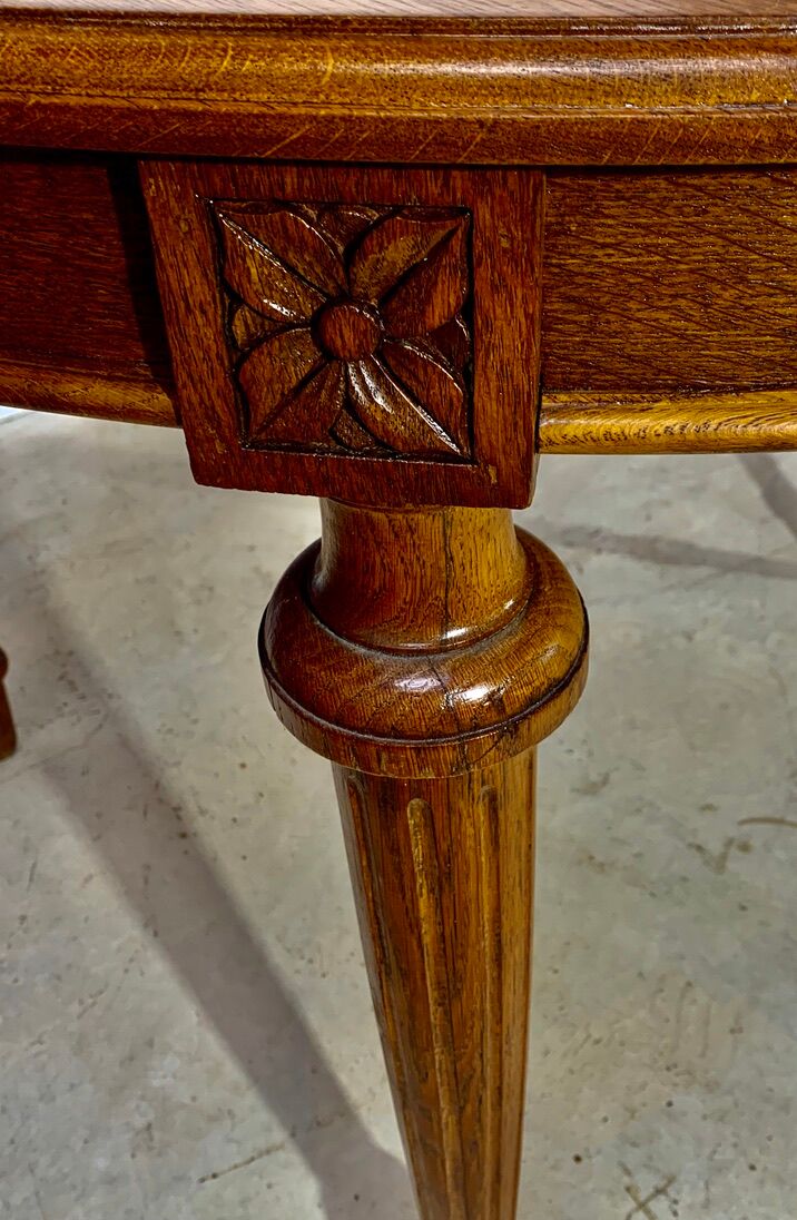 Louis XVI style table in oak with three extensions