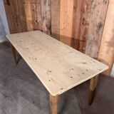 Farm table