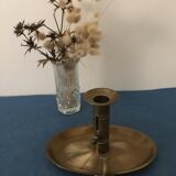 Oval-shaped brass cellar rat