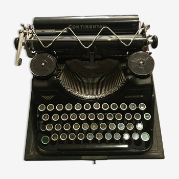 Machine à écrire continental