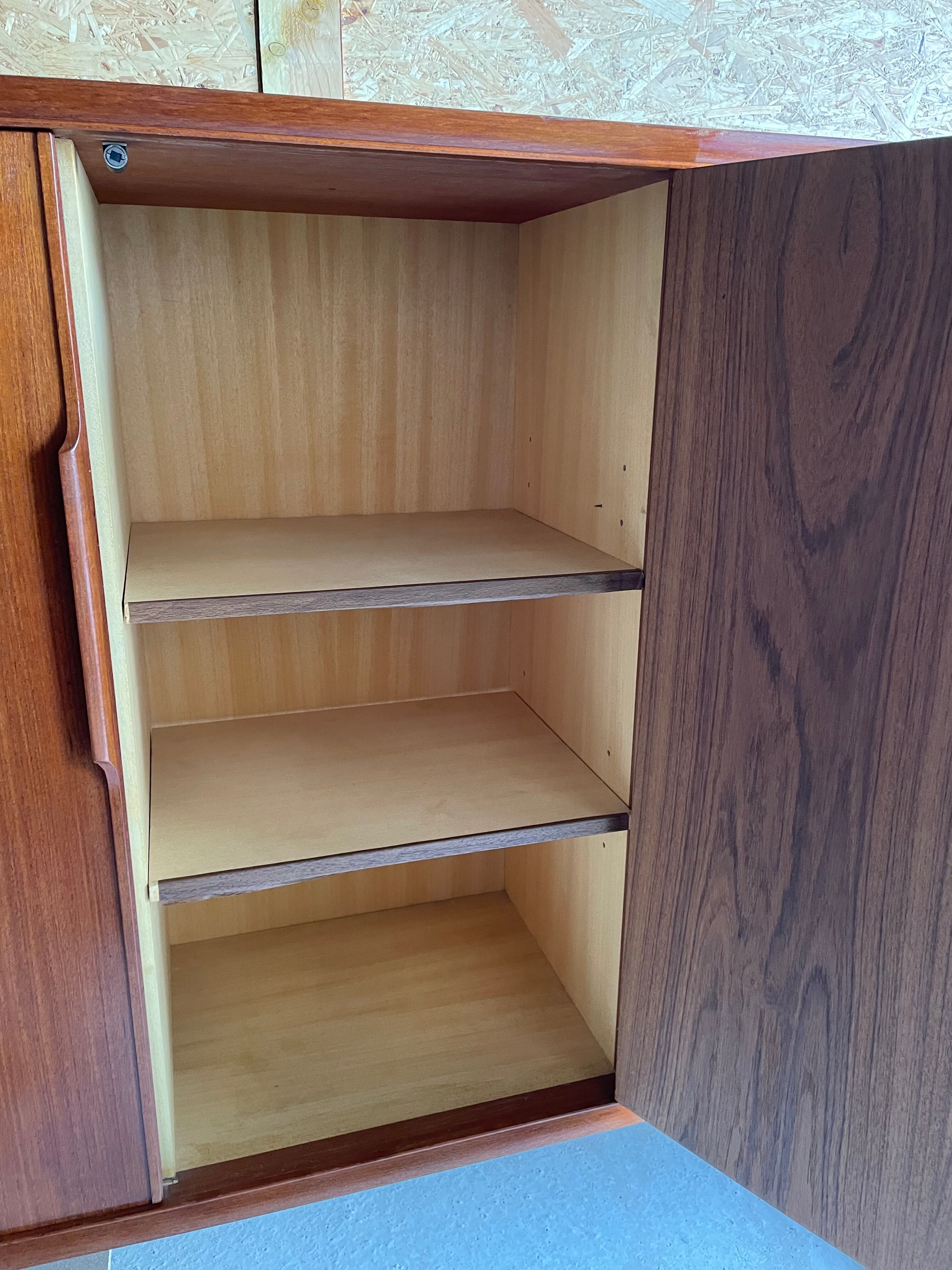 Top Scandinavian buffet Fristho in teak 1960