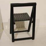 4 chaises pliantes en bois