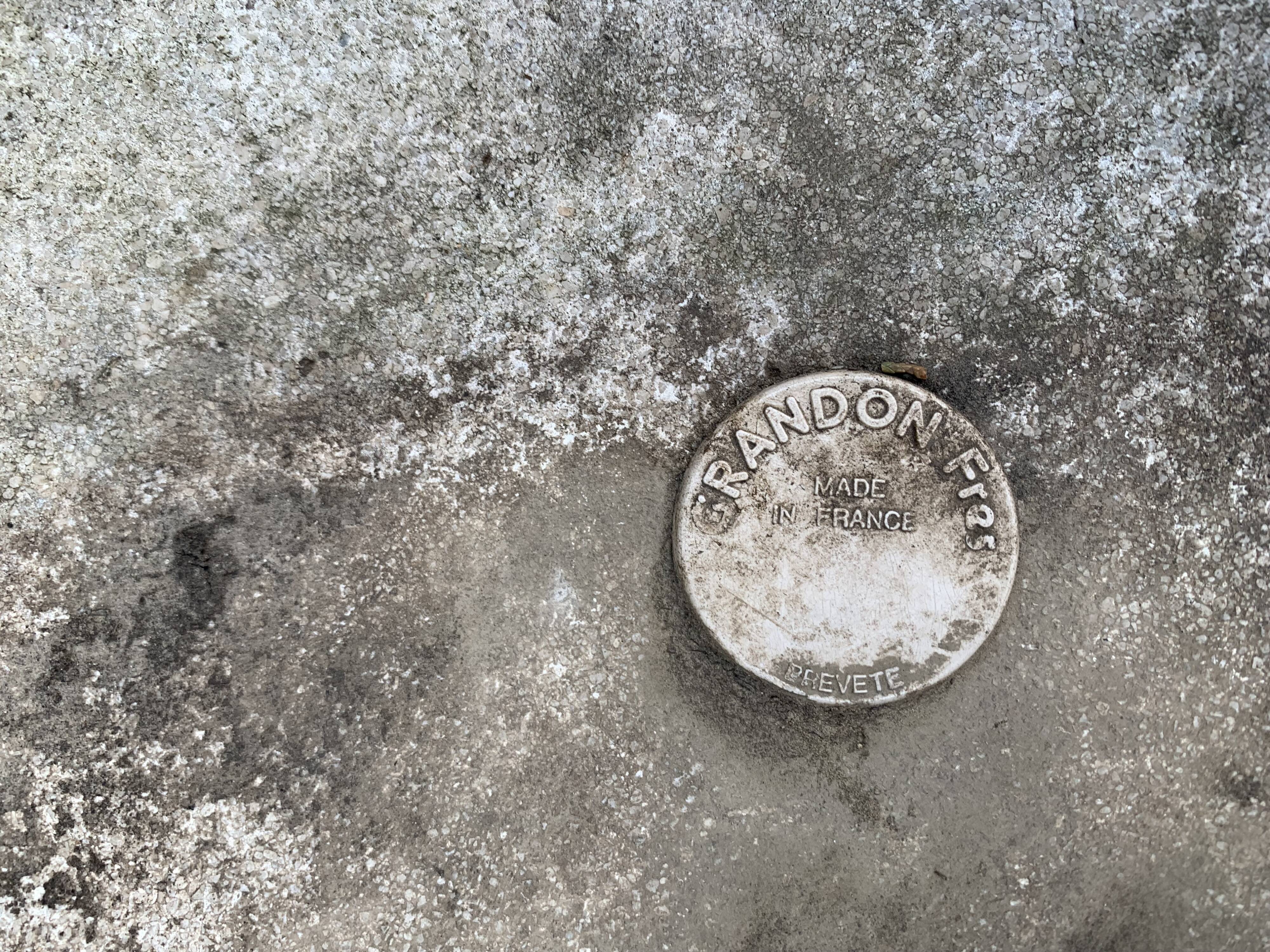 Round planter on reconstituted cement base " Grandon Freres " XX century