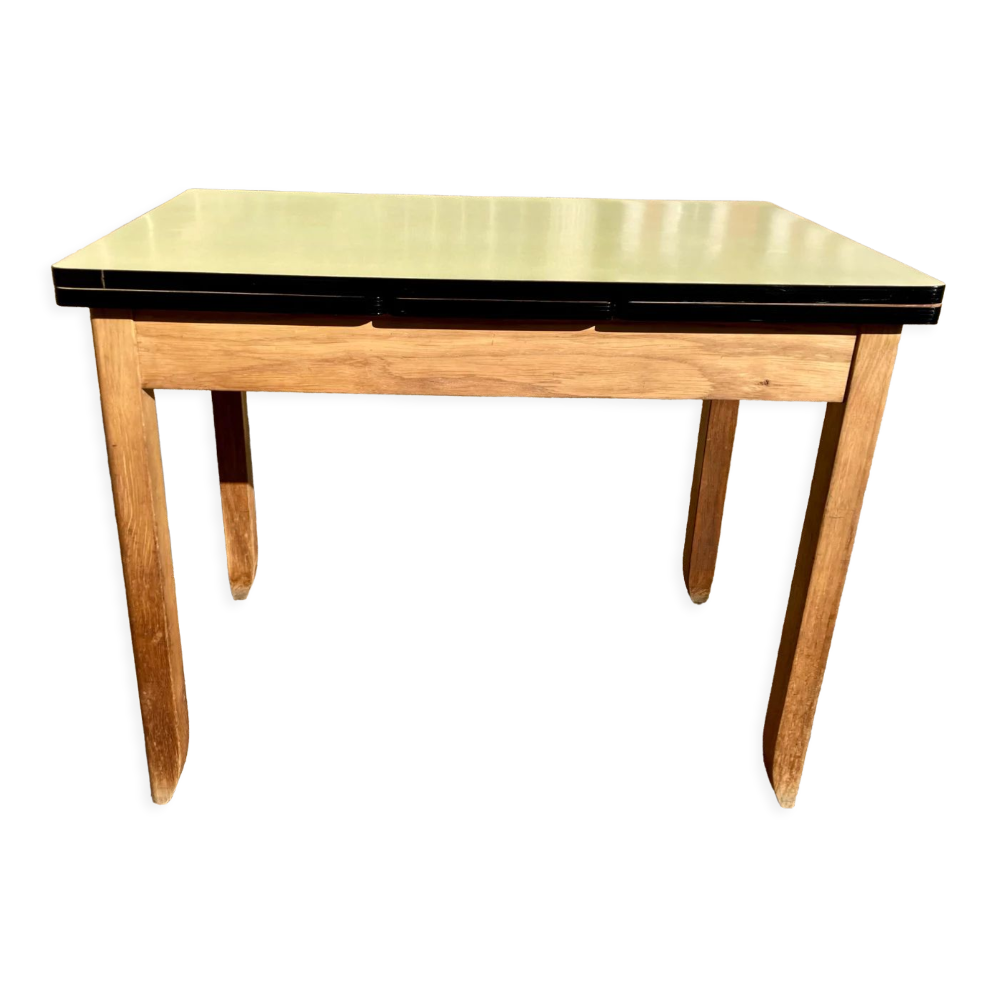 Expandable yellow formica table