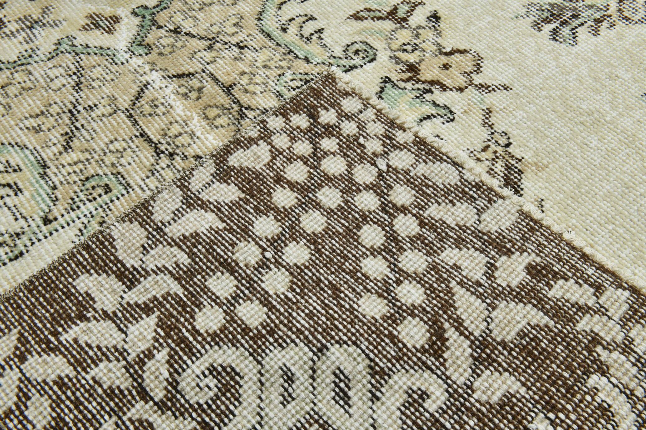 6x9 Light Green & Beige Turkish Vintage Rug, 173x267Cm