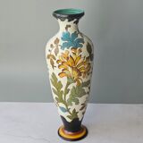 Large multicoloured floral vase in Royal Gouda Porcelain, Zuid Holland.