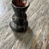 vase en céramique signé
