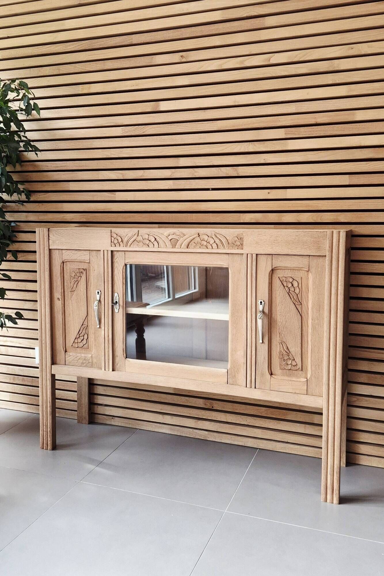 Enfilade / Art Deco display cabinet