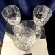 Suite de 3 verres a eau ou a vin en cristal taille