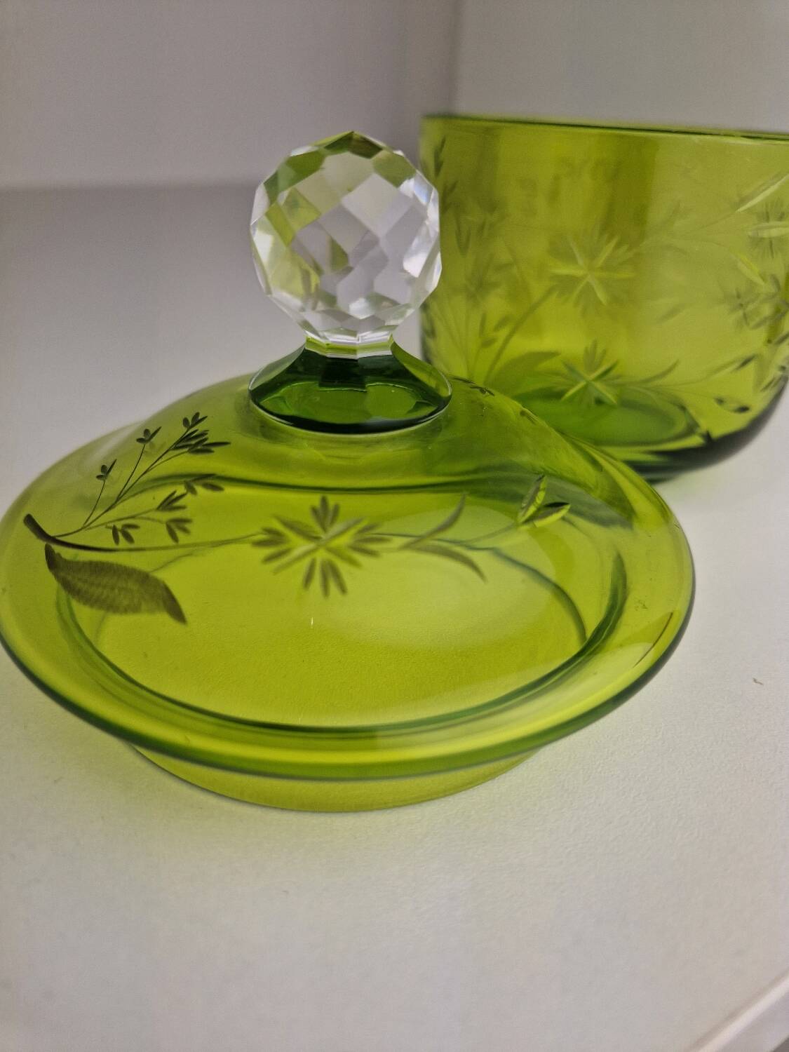 Green chiseled cut glass candy box