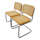 Paire de chaises Marcel Breuer modèle B32 signé Italy.
