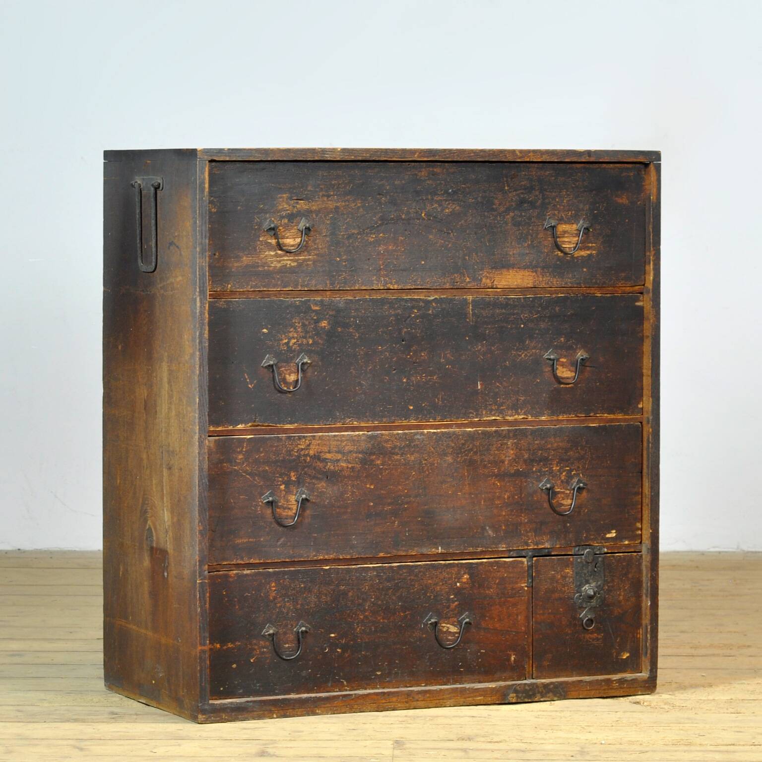 Japanese Tansu chest of drawers, circa 1870