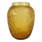 “Biches” crystal vase by Lalique – Amber