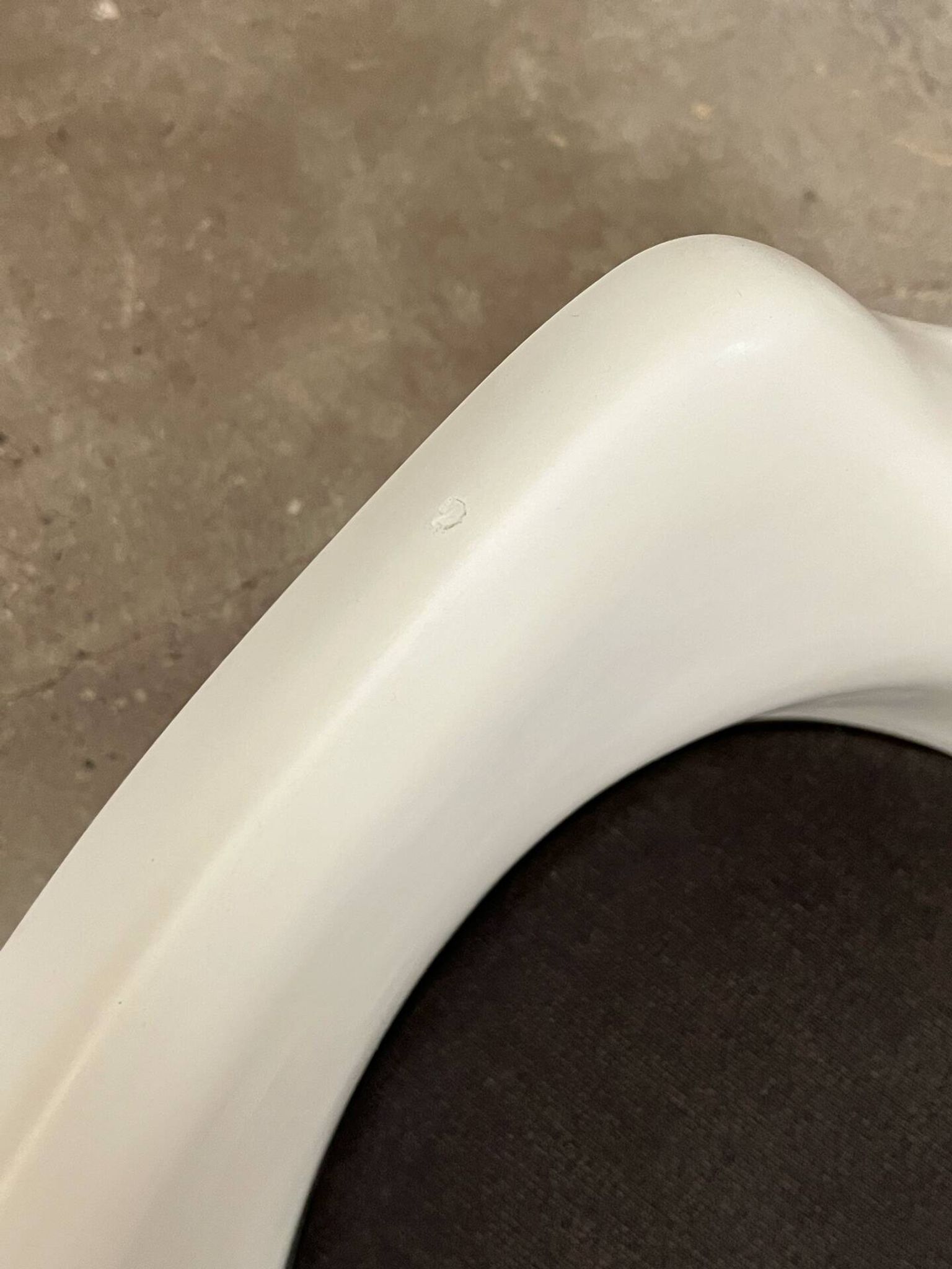 4 Tulip chairs by Eero Saarinen for Knoll