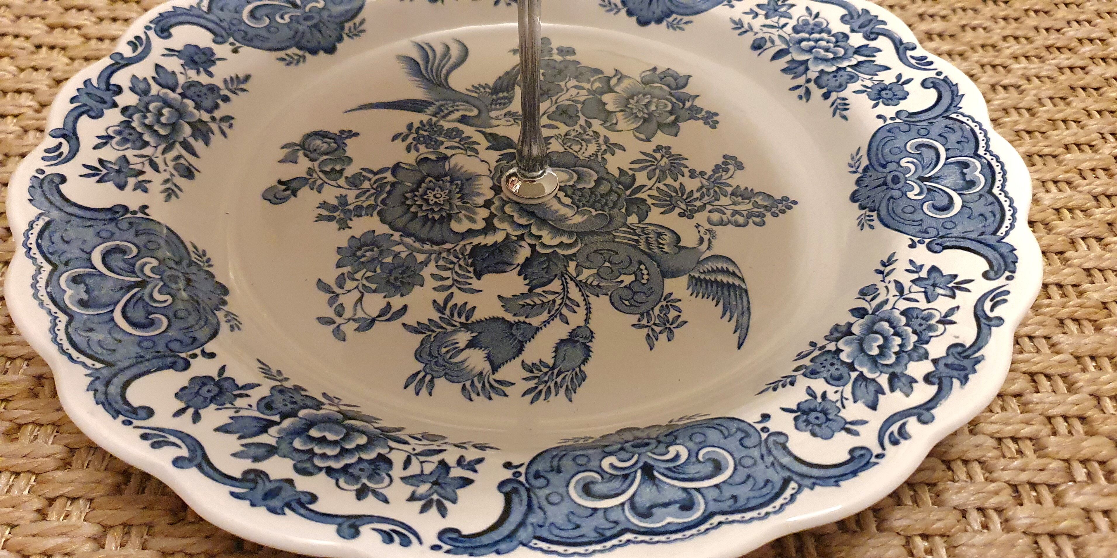 Display servant to cake fruit aperitif