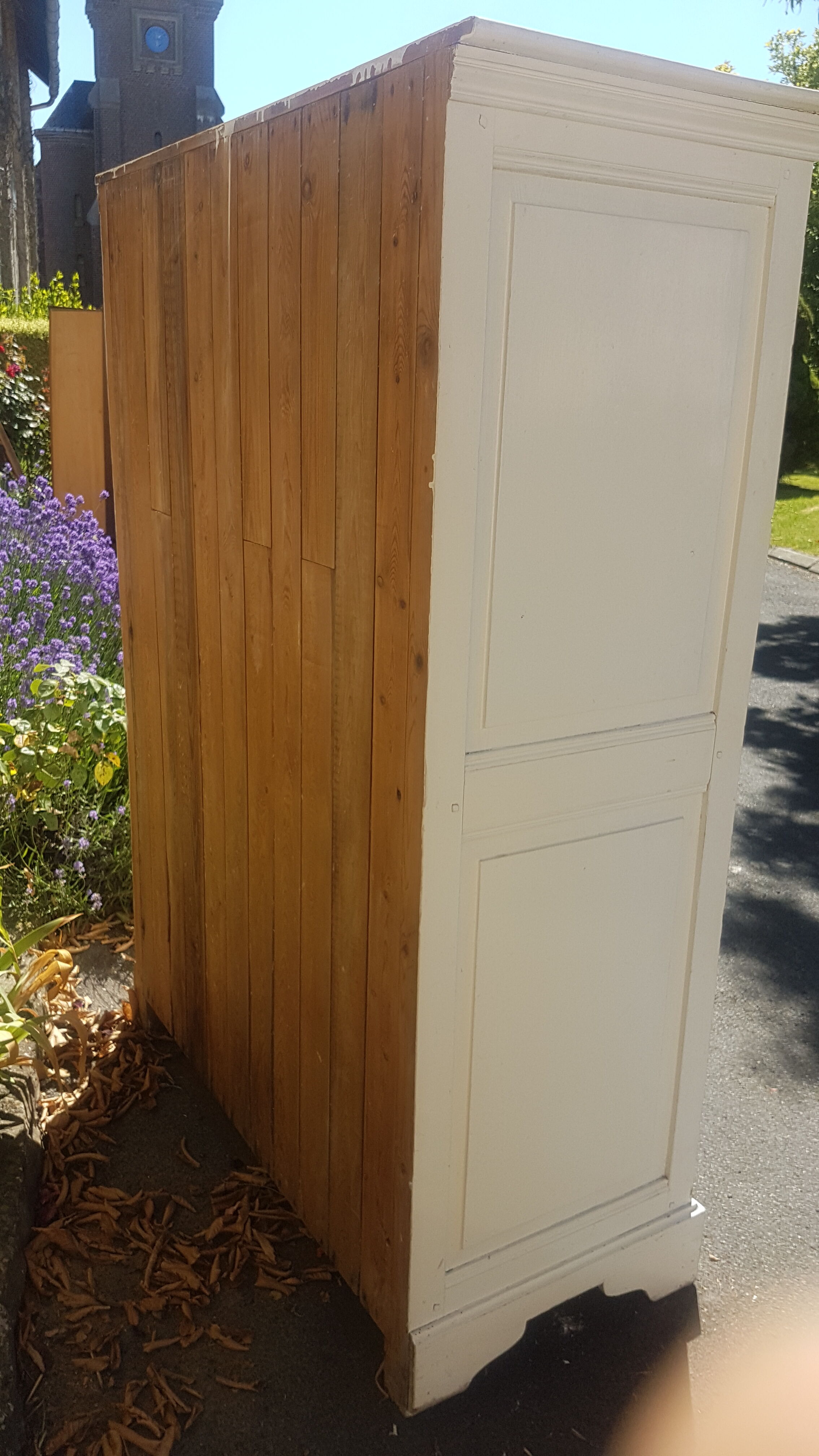 Wardrobe 2 white doors type Petite Parisienne