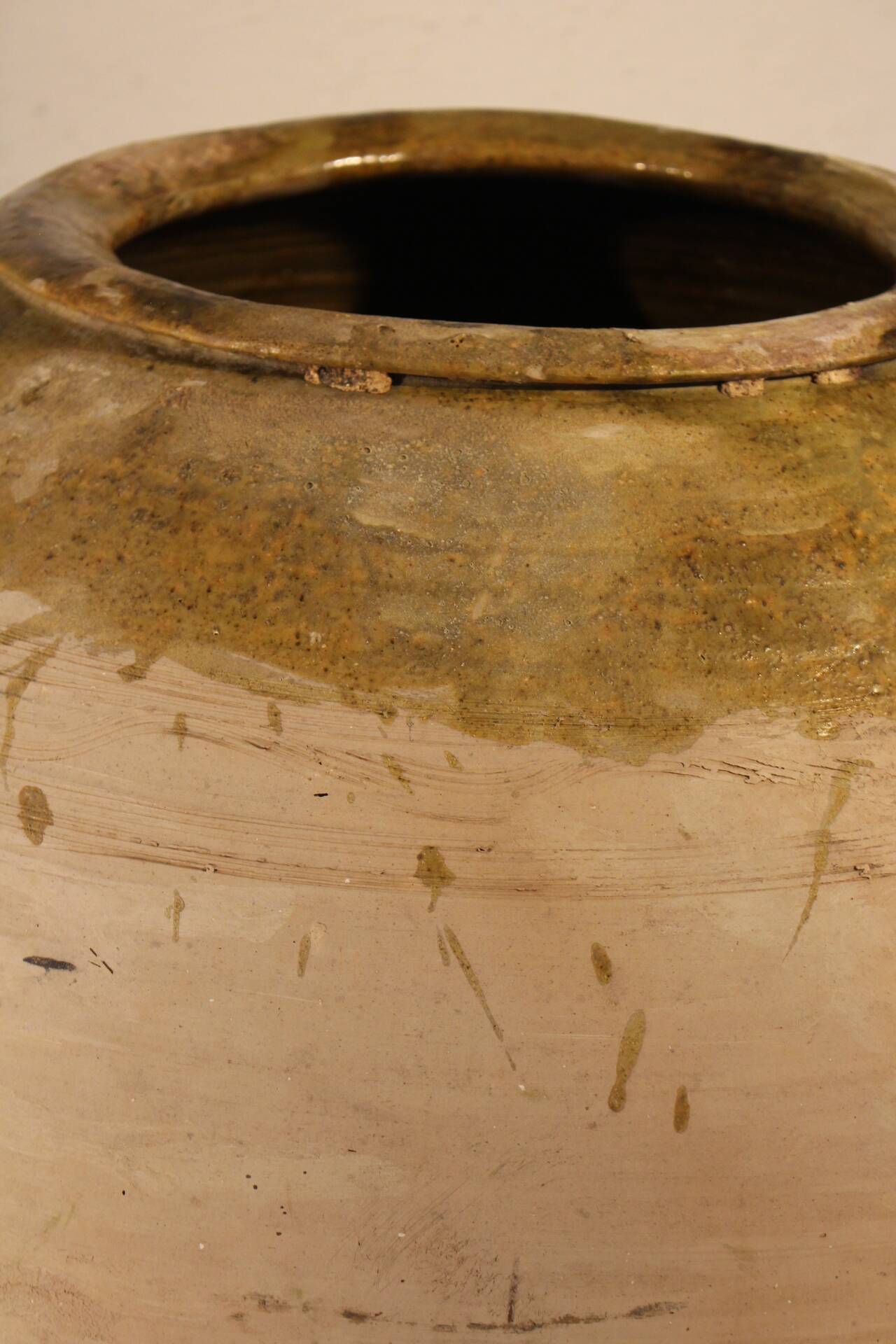 Late 18th century jar