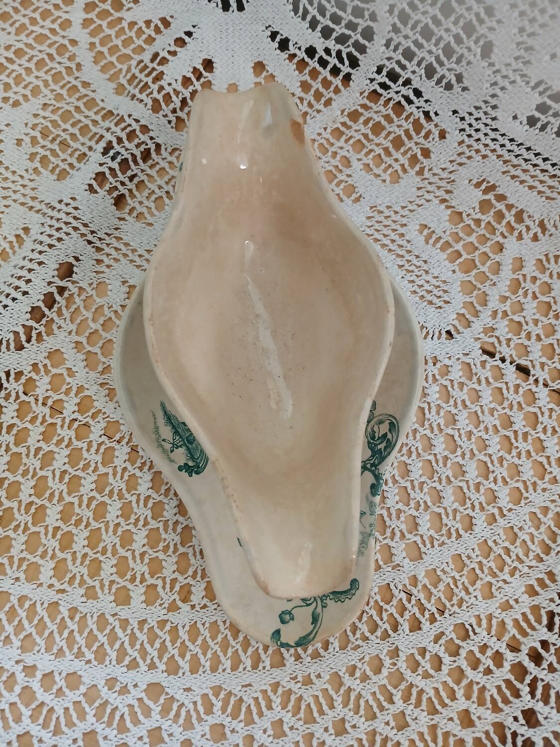 Saucière ancienne en Terre de fer