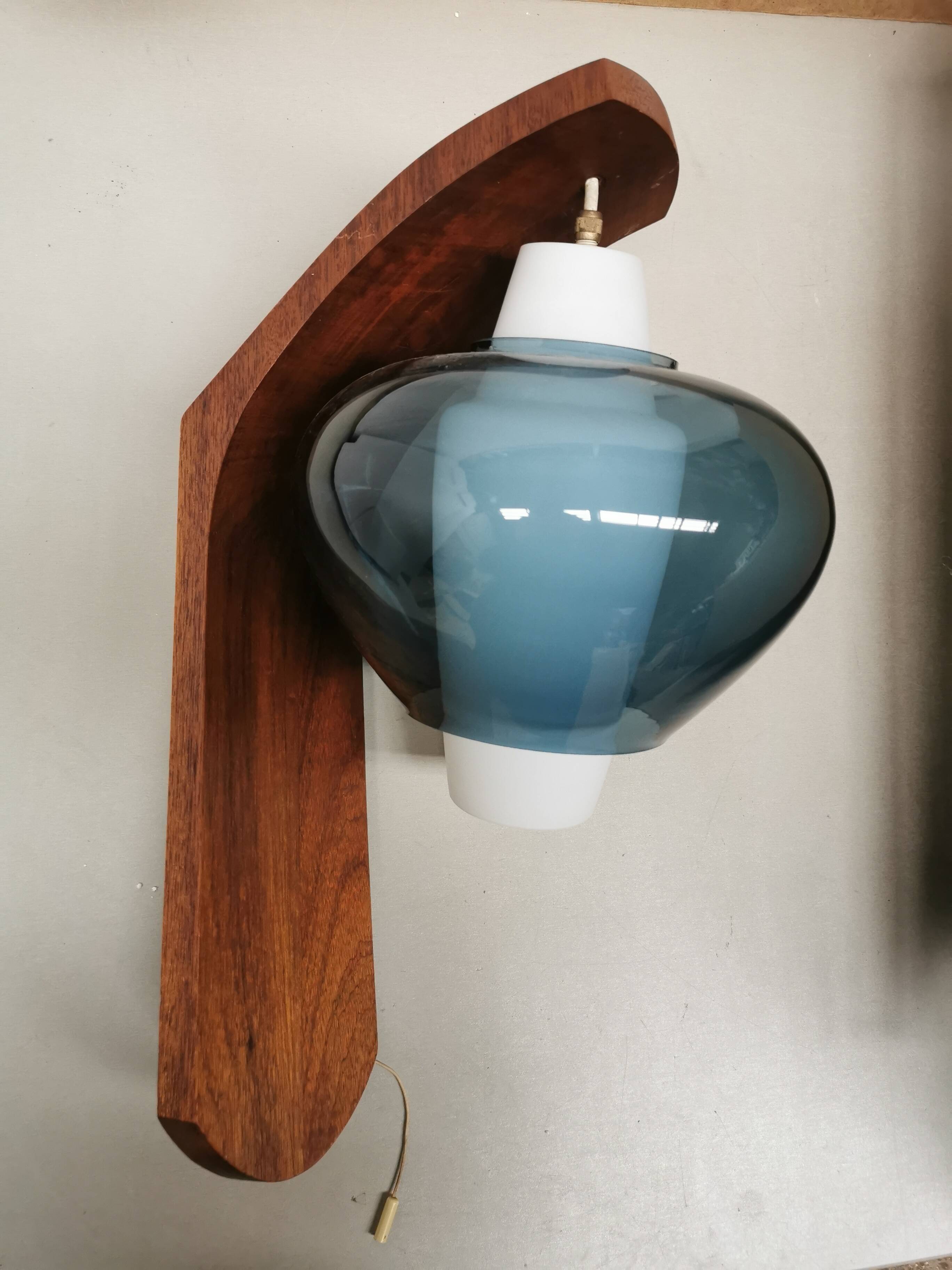 Vintage scandinavian wall light Louis Kalff