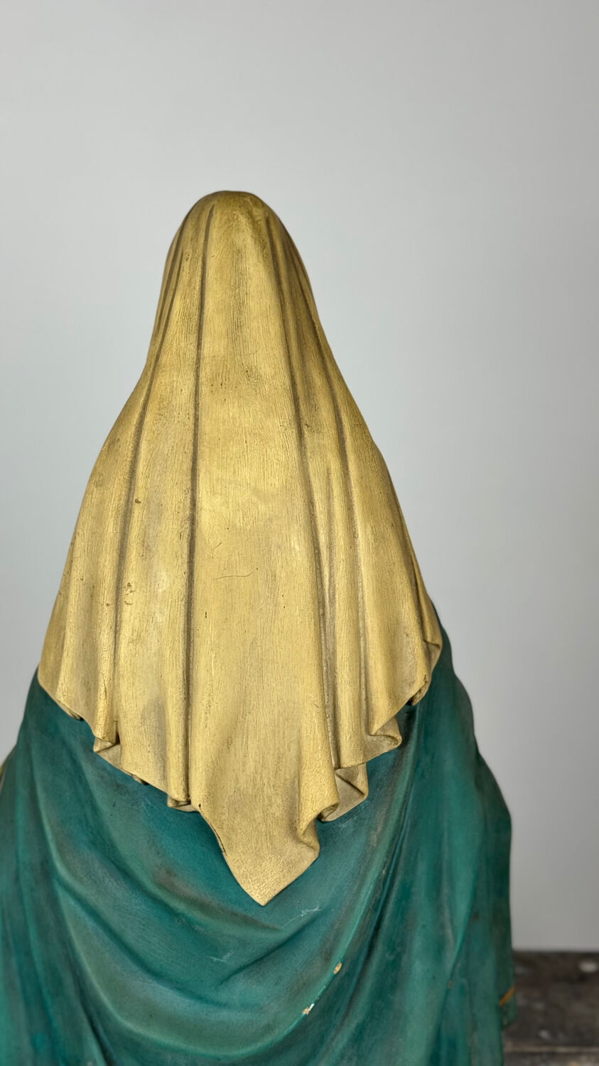 Statue of the Immaculate Virgin Mary, 19th century.