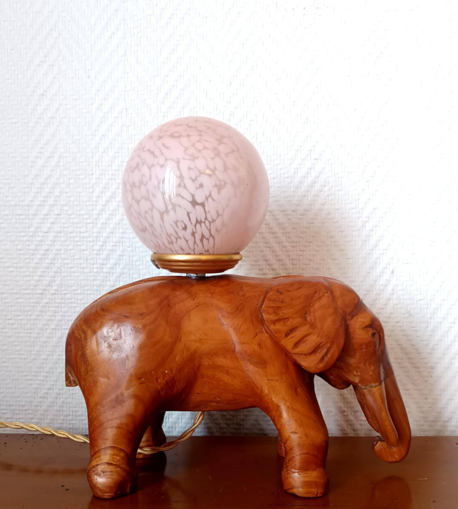 Lampe éléphant verre de Clichy art déco