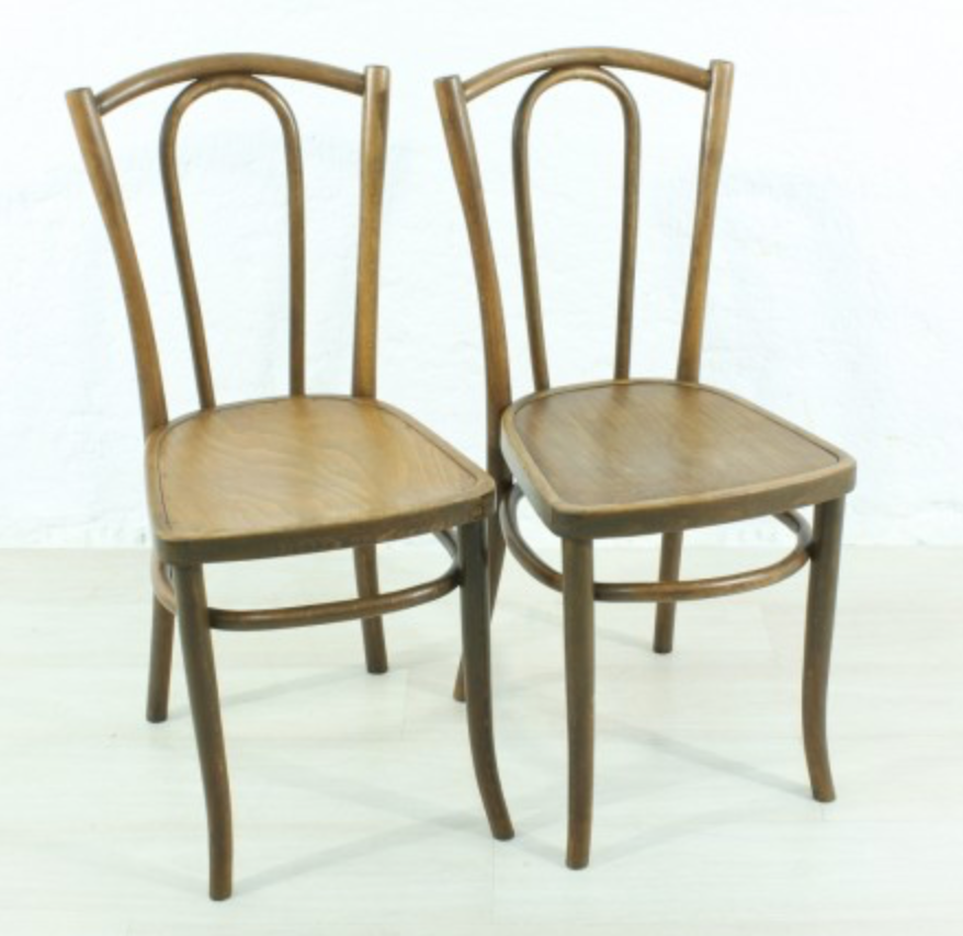 Set of 2 curved wooden chairs circa 1920