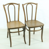 Set of 2 curved wooden chairs circa 1920