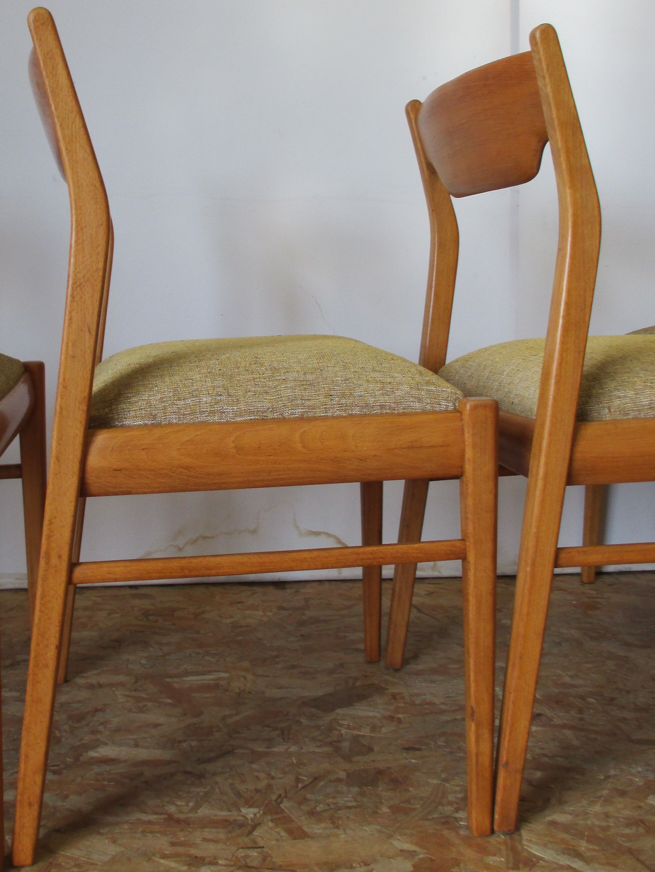 6 Scandinavian chairs 60s in beech Farstrup