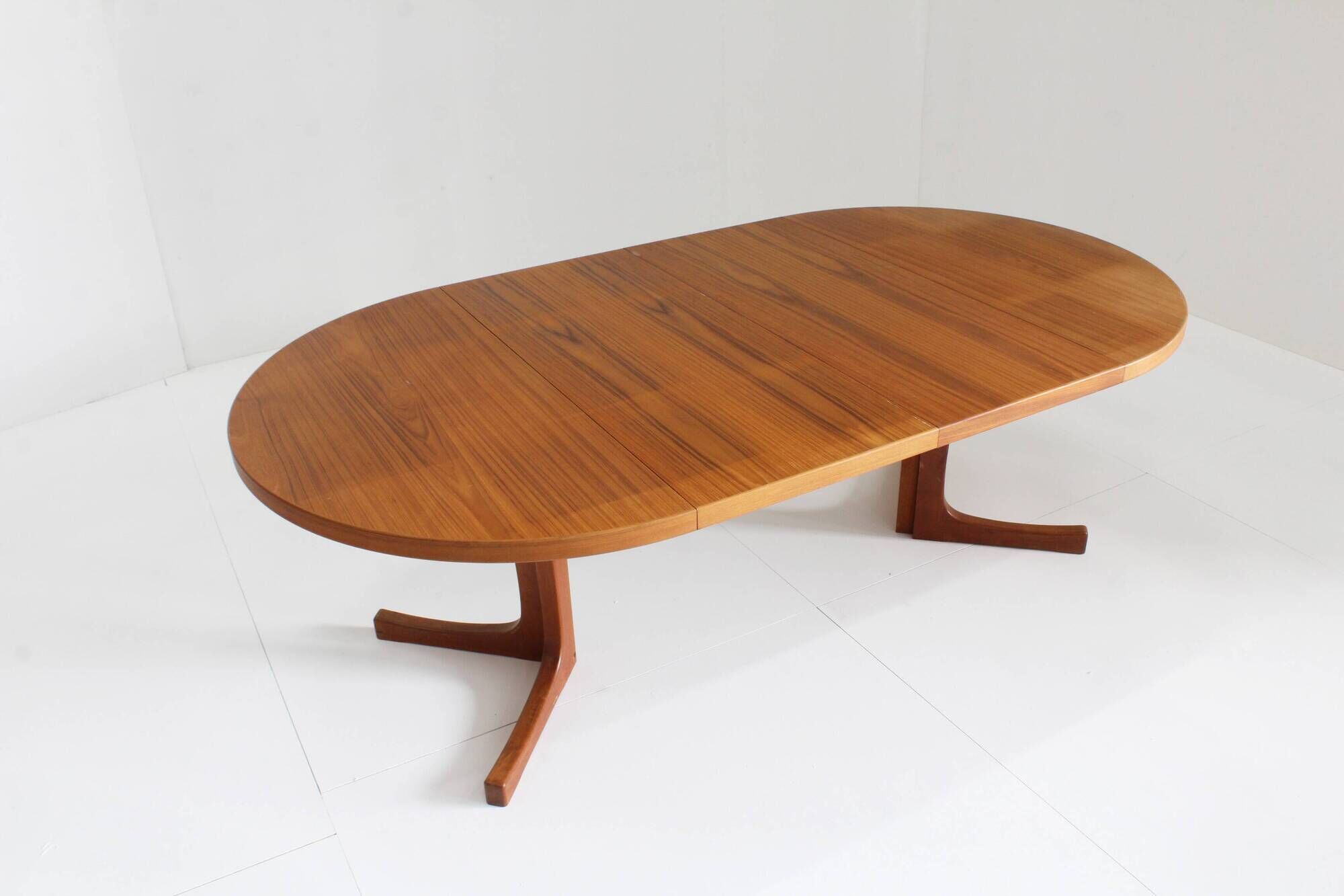 Vintage Danish round extendable dining table teak 1960s