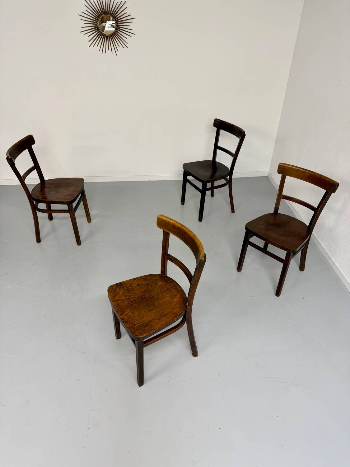 Lot de 4 chaises de bistrot thonet années 50 vintage bois