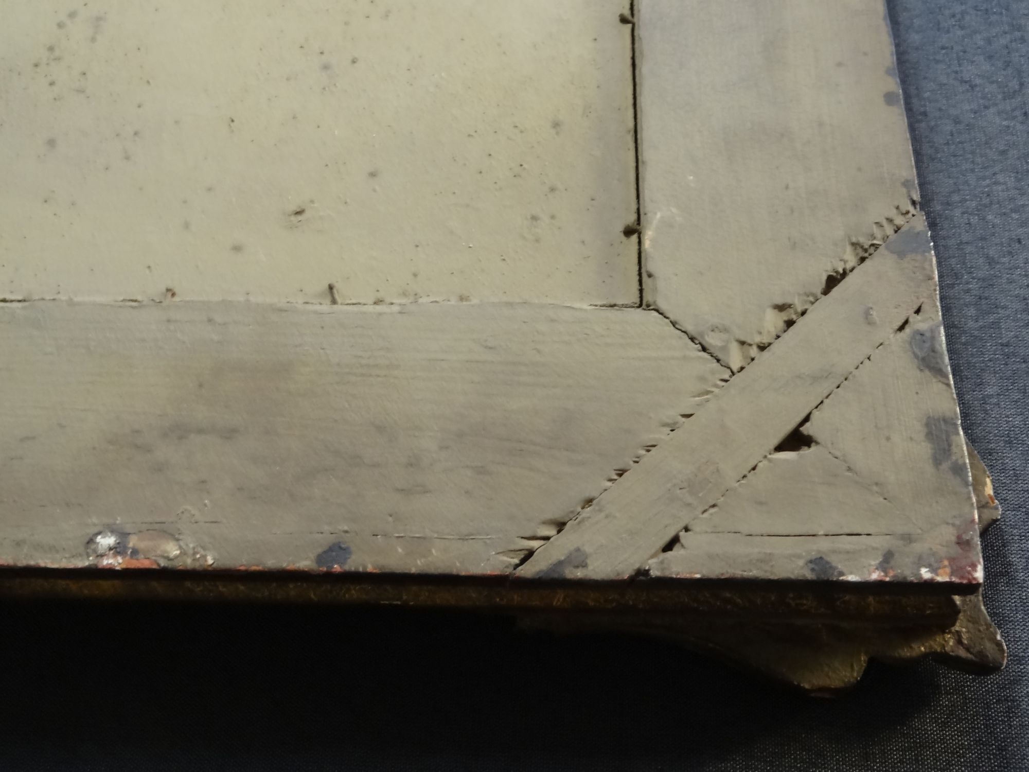 Regency mirror with parcloses in gilded carved wood 39 x 65 cm