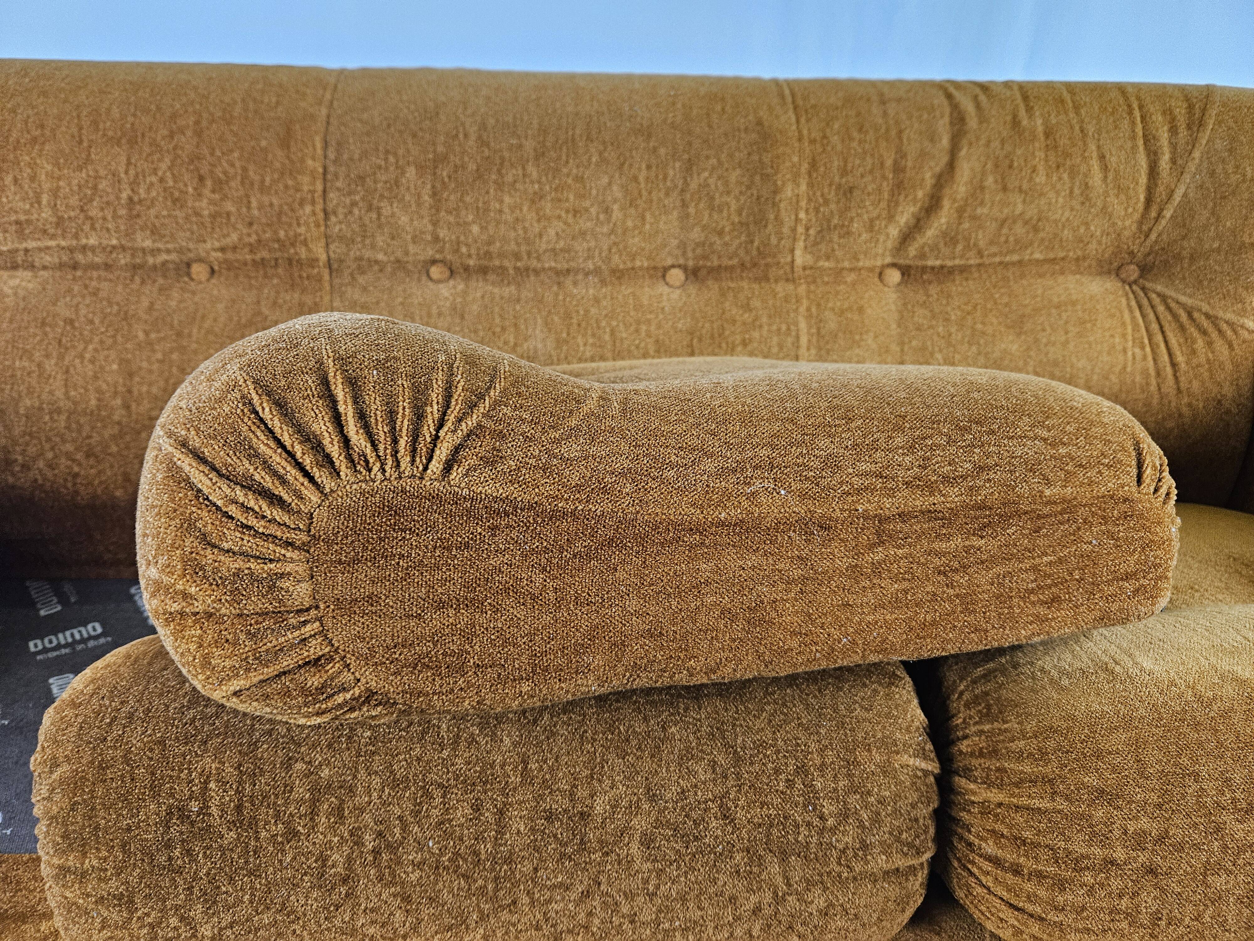 70s three-seater sofa by doimo