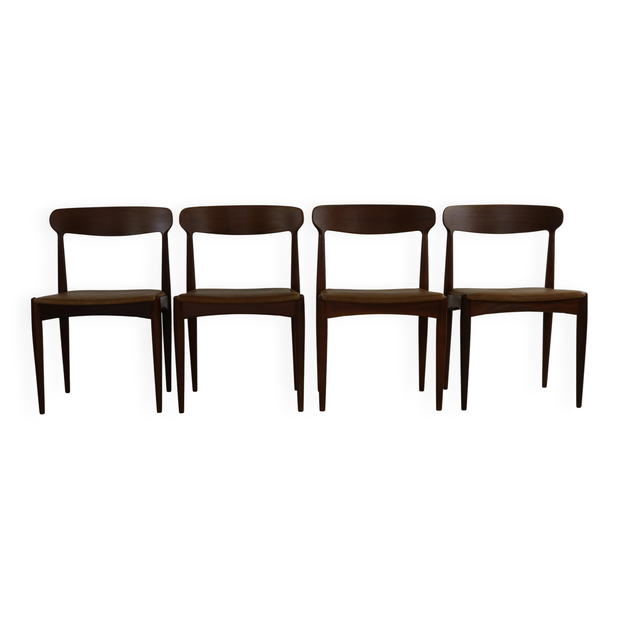 Set of four danish design dining chairs by Johanned Andersen for Uldum Møbe