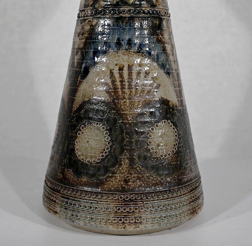 Vase in Salt Sandstone, signed J-C. Courjault for Keraluc Quimper - 1960