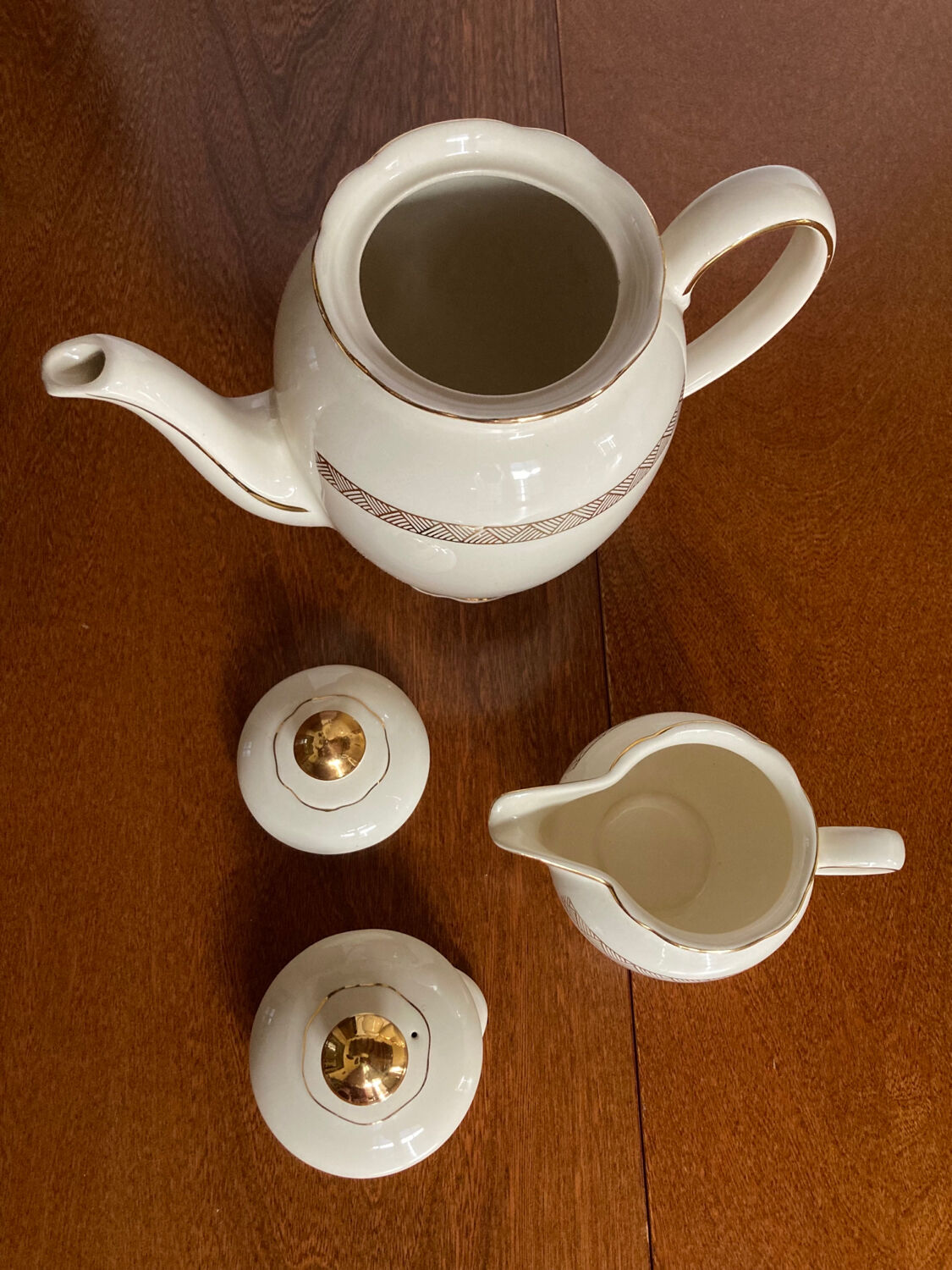 2 Villeroy and Boch 7204 coffee service elements
